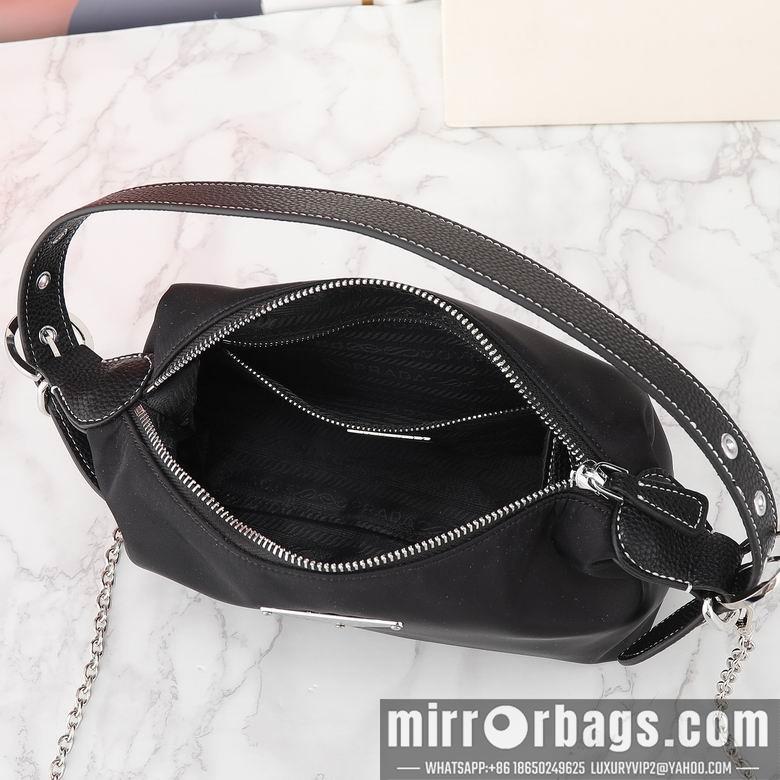 Prada Bags 8117 25cm XMY