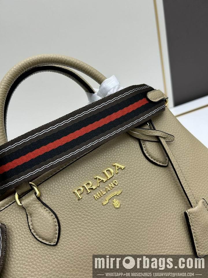 Prada Bags Prada 1BA173 30x20x15.5cm jj5