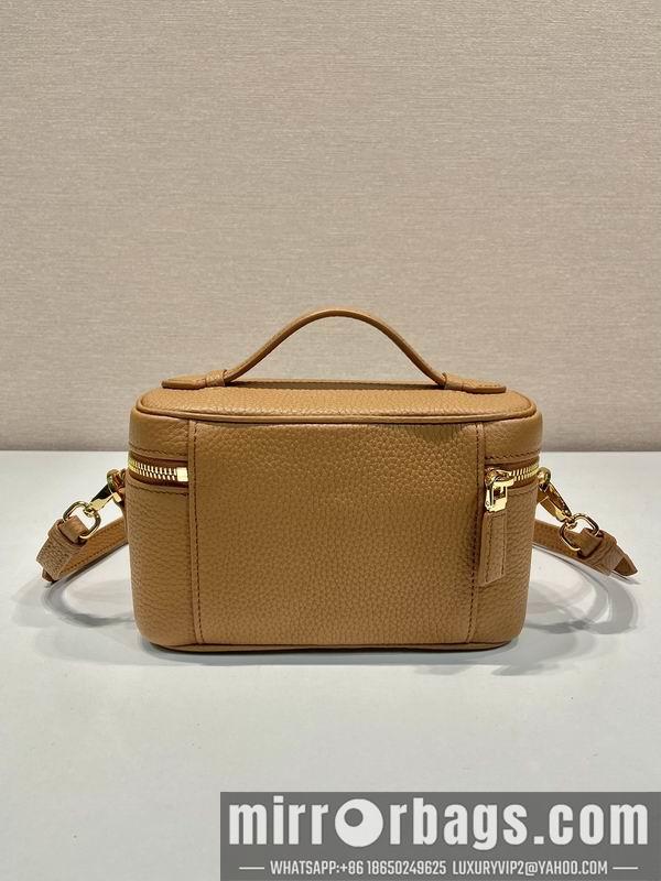 Prada Bags Prada 1BH202 18x11.5x7.5cm AP