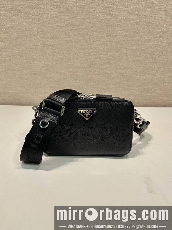 Prada Bags Prada Brique 2VH173十字纹 19x11.5x3.5cm AP