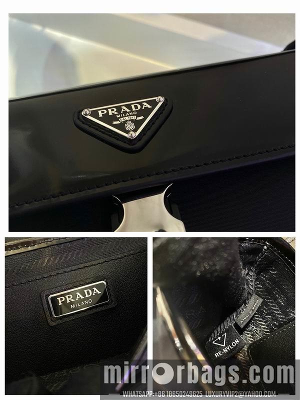 Prada Bags Re-Nylon 2VD044 20x15.5x4cm ap 18
