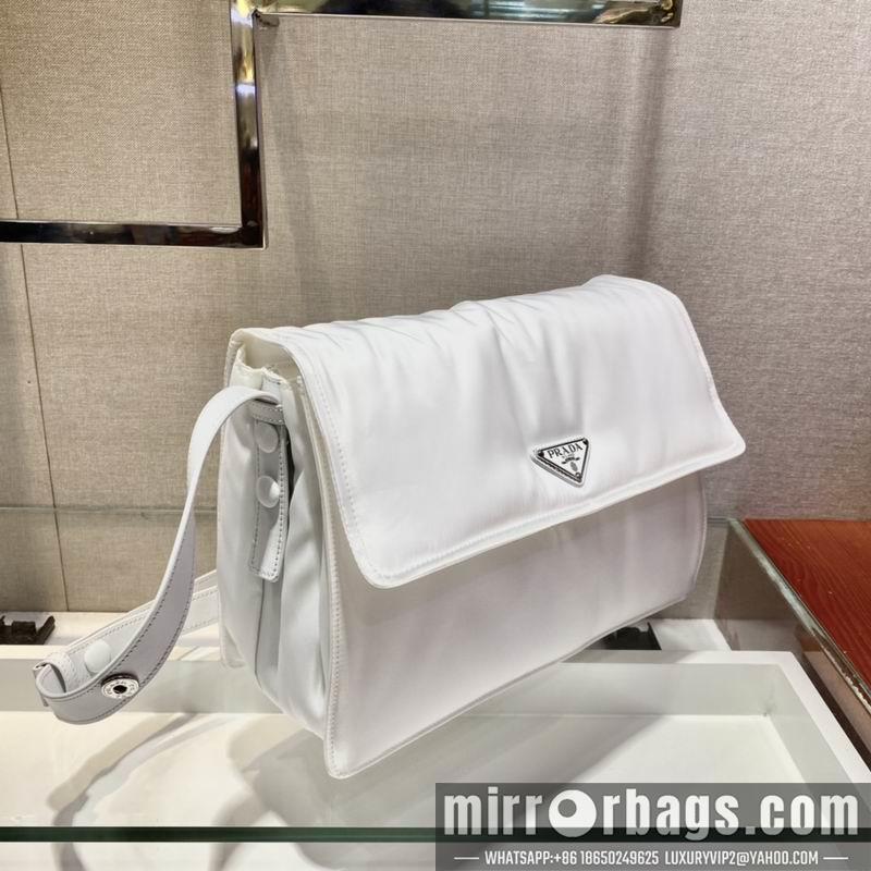 Prada Bags Re-Nylon 1BD255 30x21.5x12cm ap 09