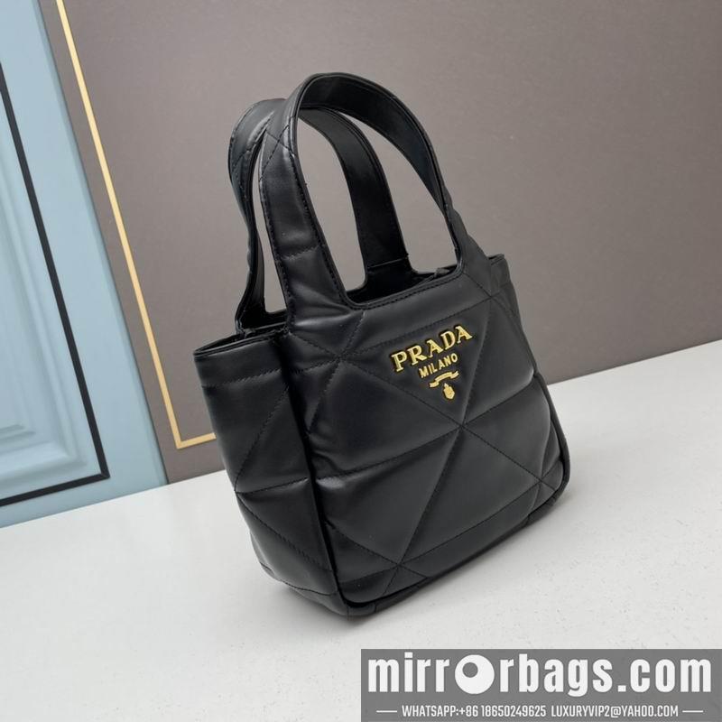 Prada Bags Prada 1BG199菱格菜篮子18x16x10cm ww