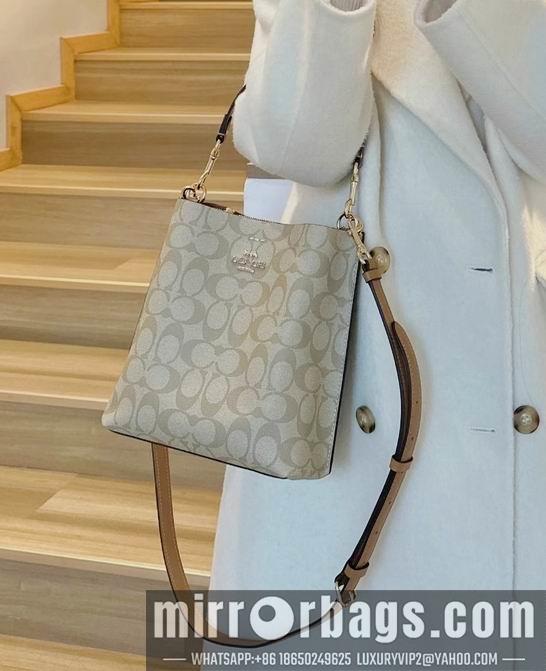 Coach Bags CA582 22X20X10cm AZ 1