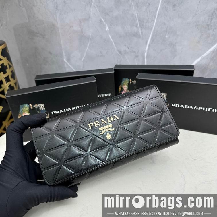 Prada Bags Prada ML201 19x10x2.5cm zy2色