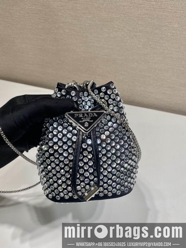 Prada Bags Prada 1NR016 10x12x7cm AP