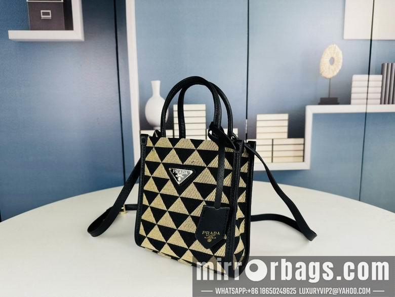 Prada Bags 23140 17X18X6cm XMY 2colour