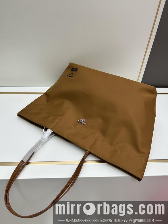 Prada Bags Prada 290516 51x34x15cm jj2