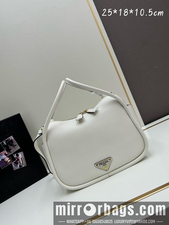 Prada Bags Prada Lindy 25x18x10.5cm jj2