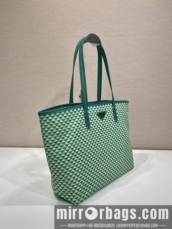 Prada Bags Prada 1BD552 33x29x14cm AP1