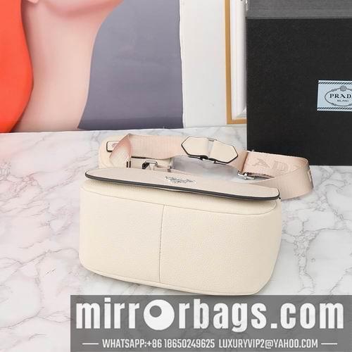 Prada Bags Prada 1BD293 24x17x9.5cm ww