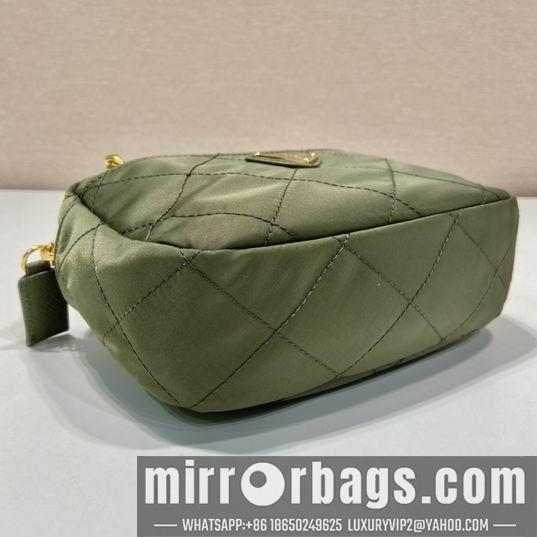 Prada Bags Prada Vintage 1BD632 19x14x6cm AP1