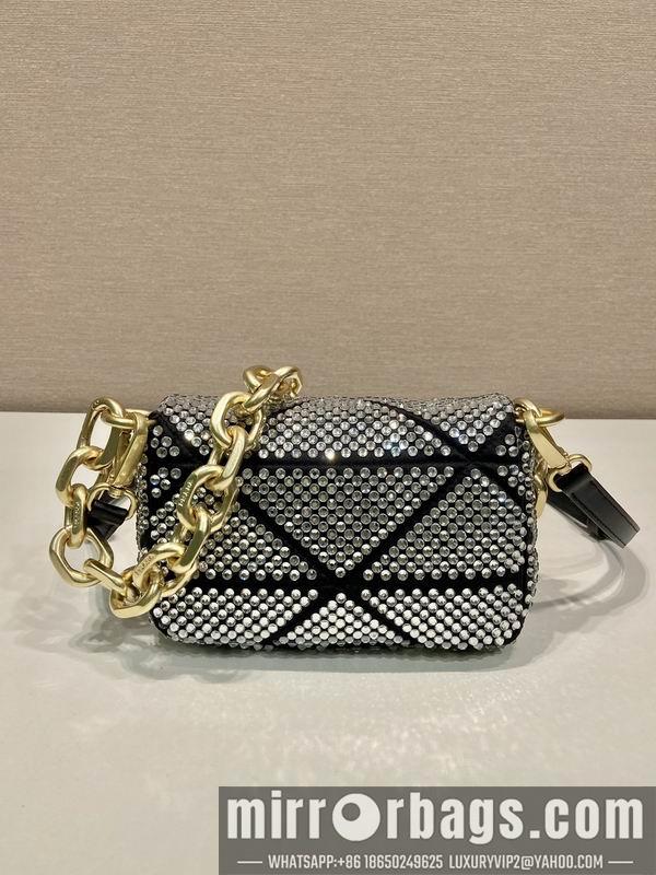 Prada Bags Prada 1BD329水晶17x11.5x6.5cm AP