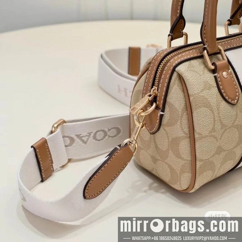 Coach Bags 041405 AZ 5