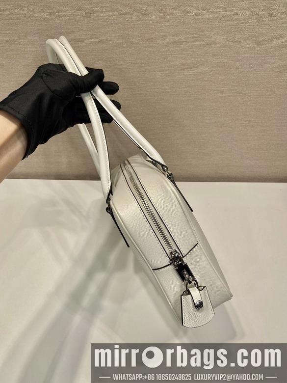 Prada Bags Prada 1BA428 30x17x7cm AP1