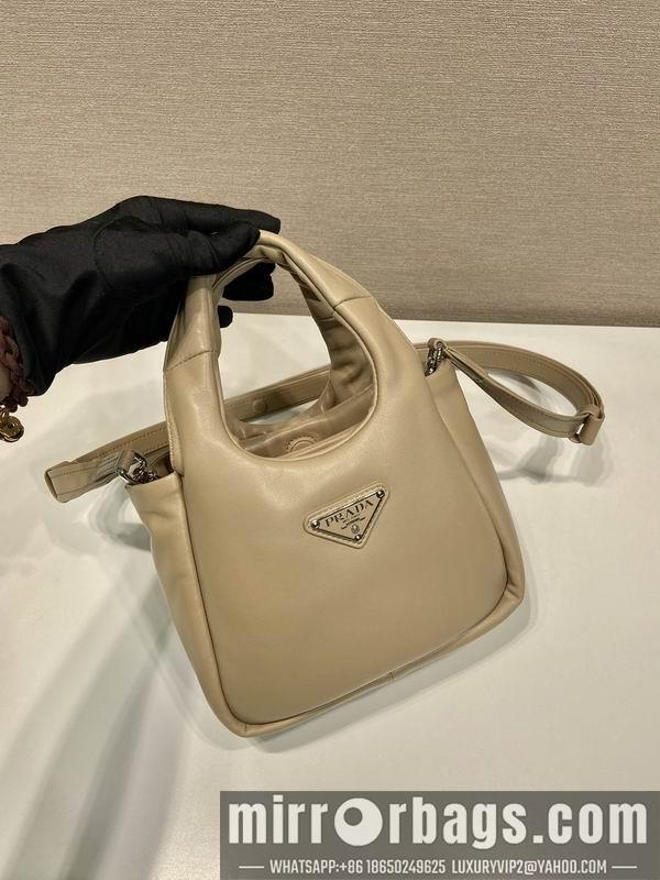 Prada Bags Prada 1BA359 18x15.5x10cm AP