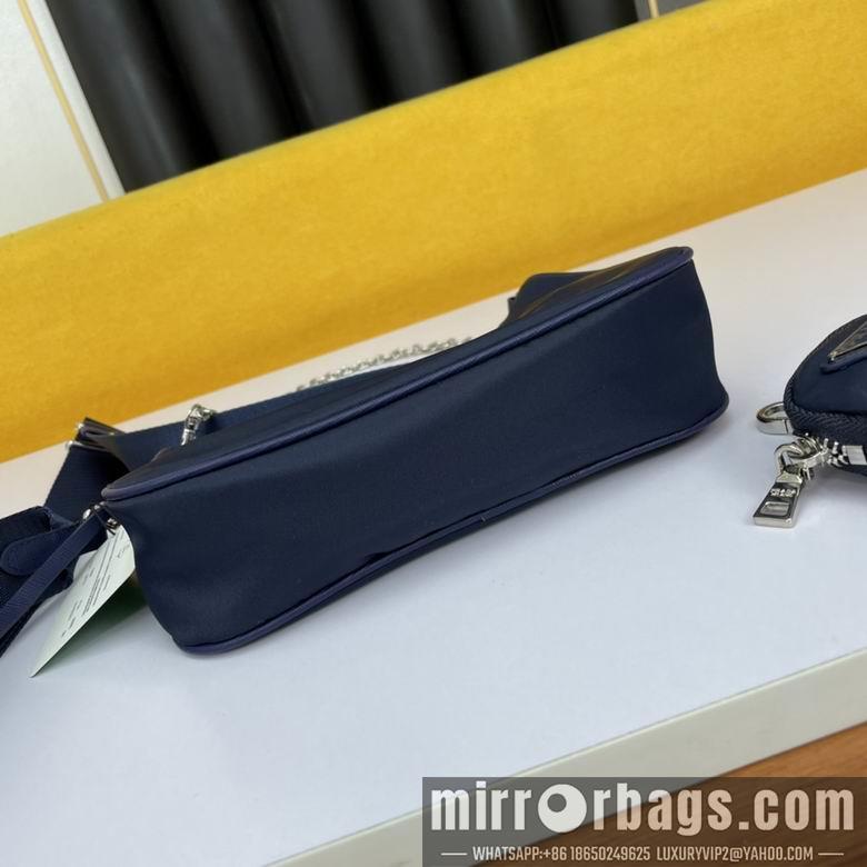 Prada Bags WW2110254 22X18X6.5