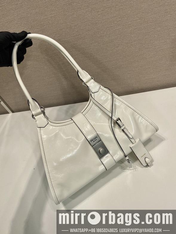 Prada Bags Prada 1BG563 30.5x17.5x9cm AP1