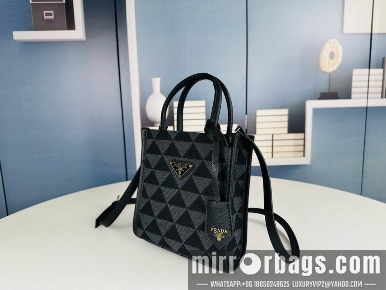 Prada Bags 23140 17X18X6cm XMY 2colour