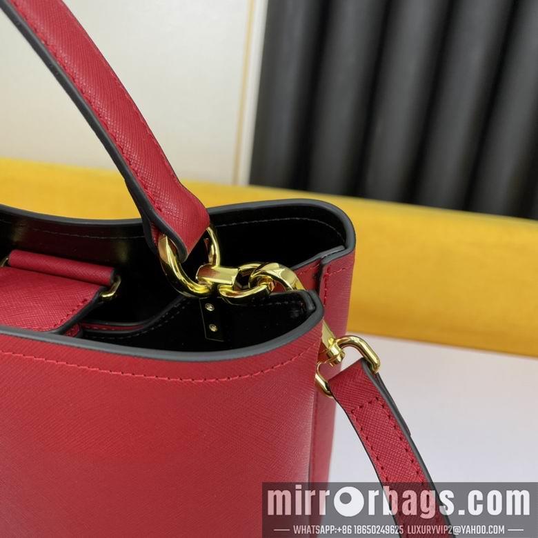 Prada Bags WW1BA213红 23X13X22