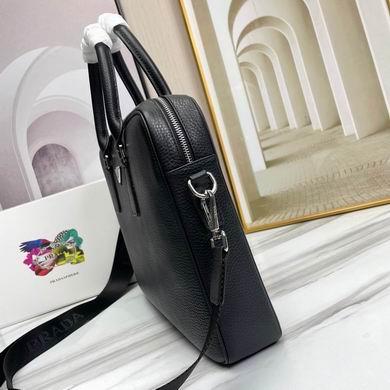 Prada Bags 7017-1 39x29x7cm