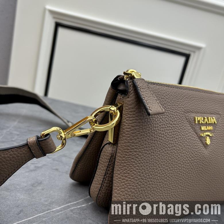 Prada Bags Prada 1BH194 23x14x6.5cm ss1