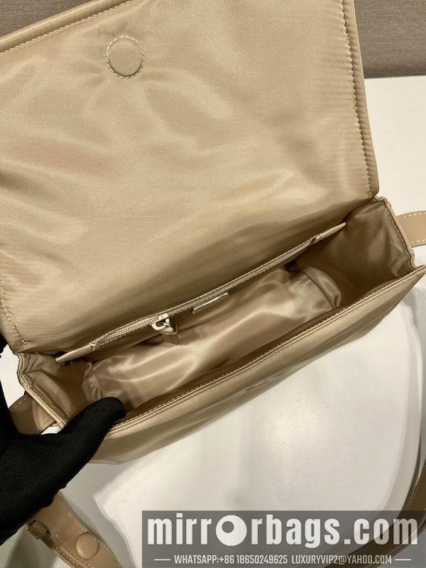 Prada Bags Prada 1BD258 23.5x18x11cm AP2色
