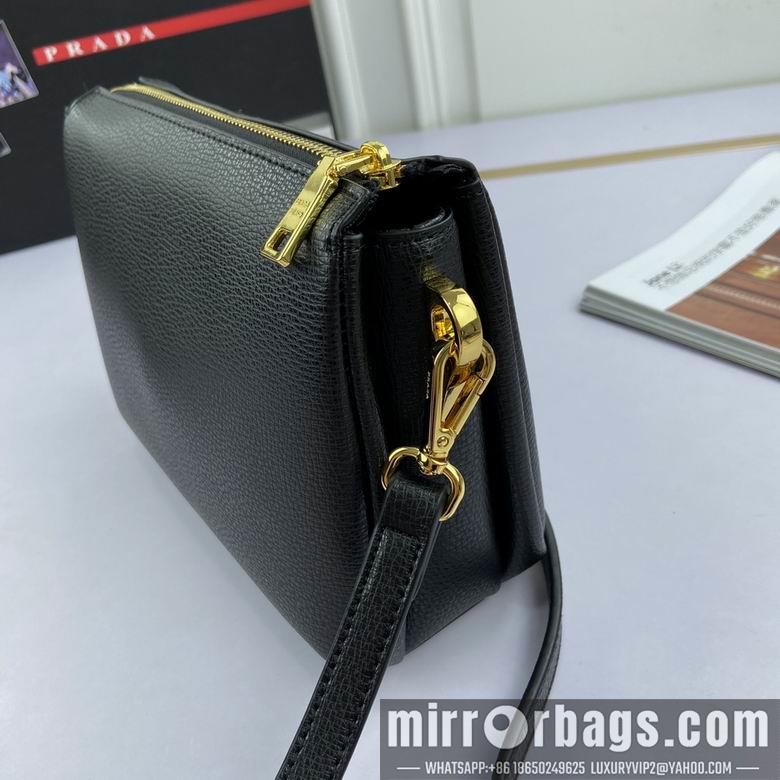 Prada Bags WW66136 21X15X9