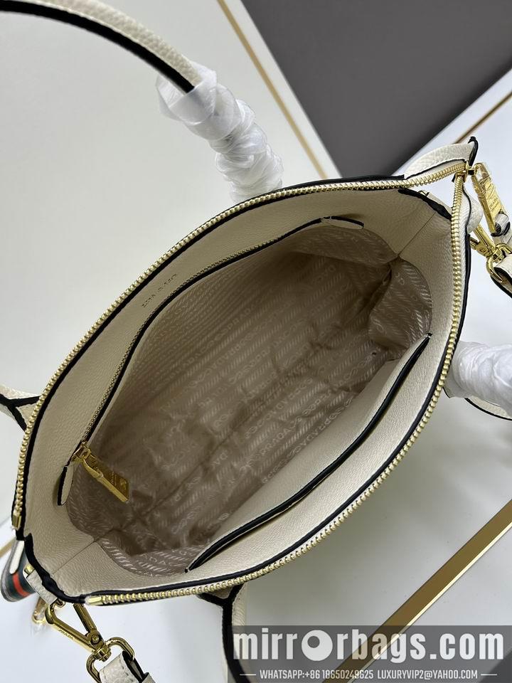 Prada Bags Prada 1BA157 31x23x14cm jj2