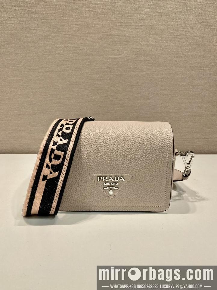 Prada Bags Prada 1BD332 20x15x6cm AP