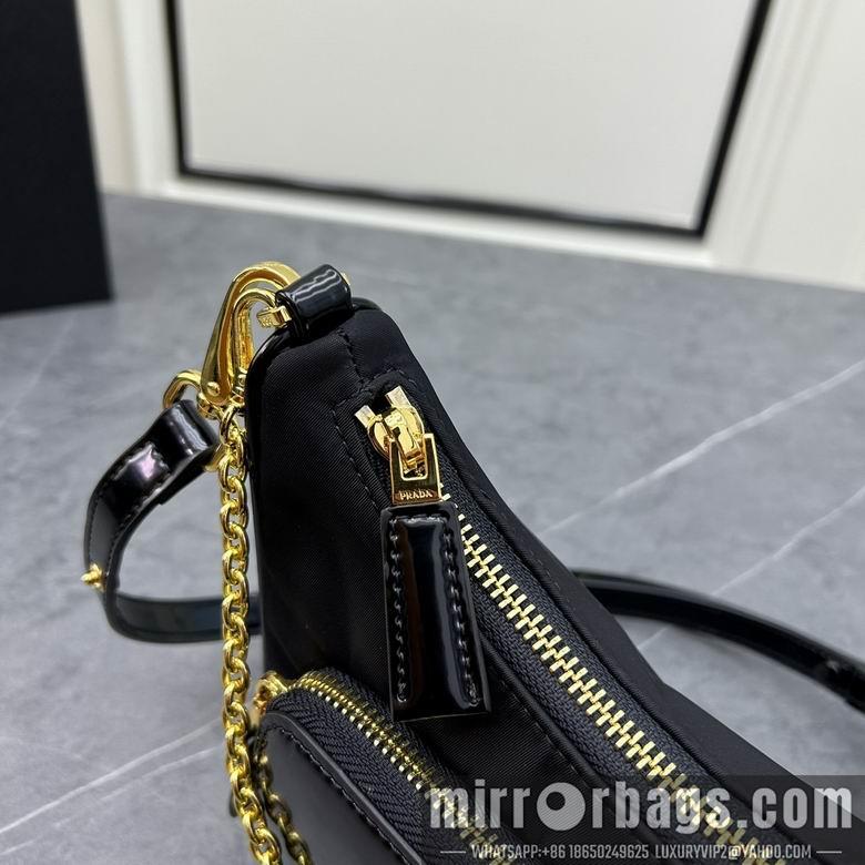 Prada Bags Prada 1BC198 22x19.5x6cm ww