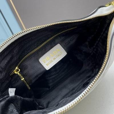 Prada Bags Prada 66200 21x18x10cm ww