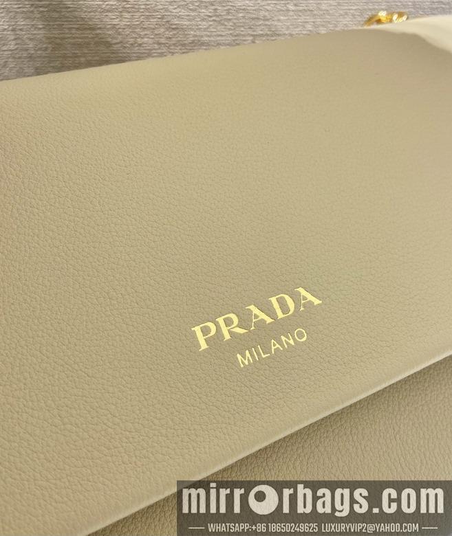 Prada Bags Prada 1BD371 29x16x9.5cm AP2