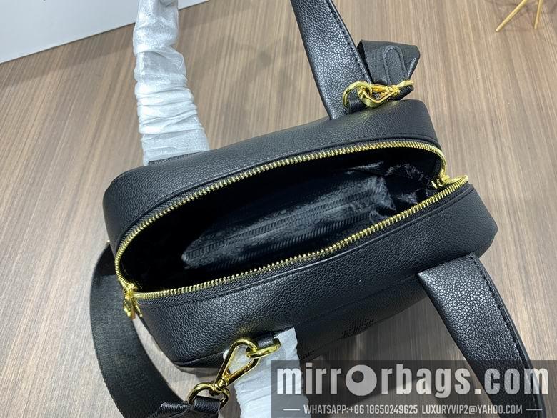 Prada Bags 0078 26X16cm XMY