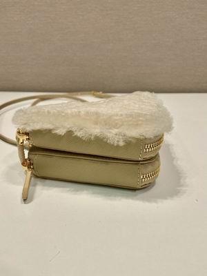 Prada Bags Prada 1NR015山羊毛15x10x5cm AP