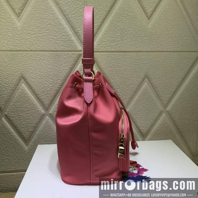 Prada Bags 938 17.5X22.5X13cm CN 6色