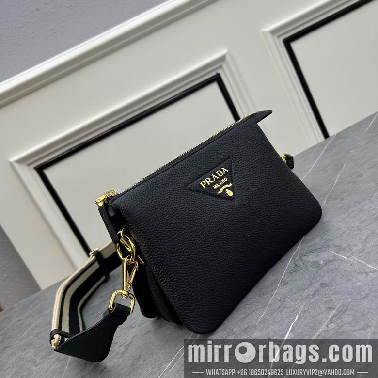 Prada Bags Prada 1BH194 23x14x6.5cm ss