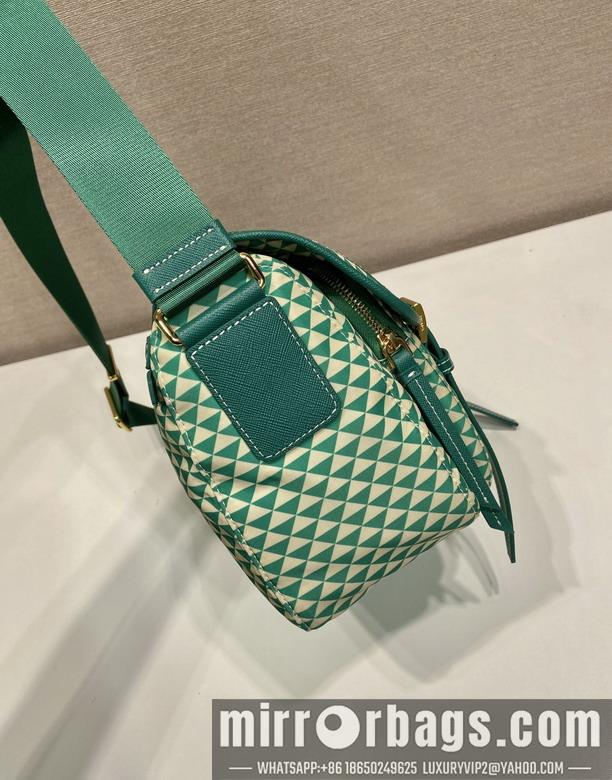 Prada Bags Prada 1BD383 25x19.5x11cm AP3