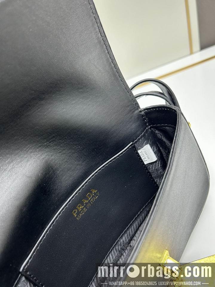 Prada Bags Prada 813 21.5x13x5cm jj