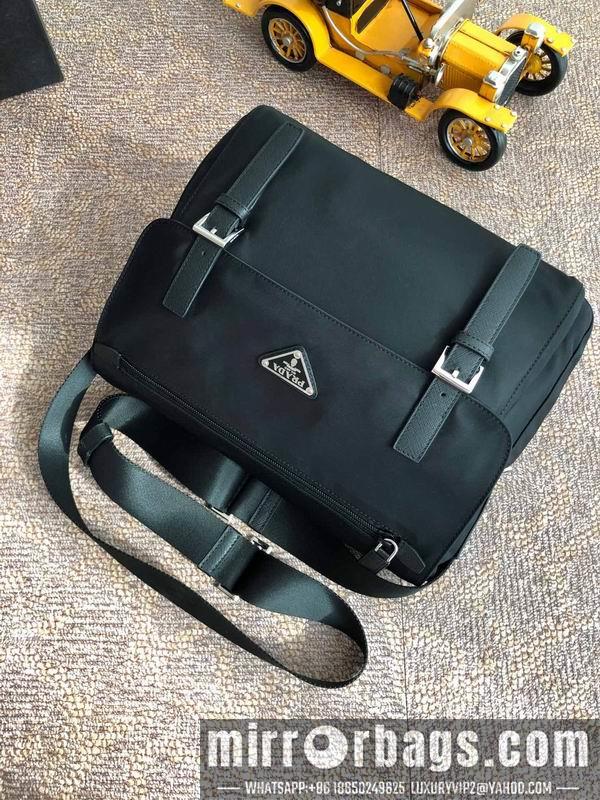 Prada Bags Re-Nylon Saffiano 1BD671 30x25x12cm ap 21