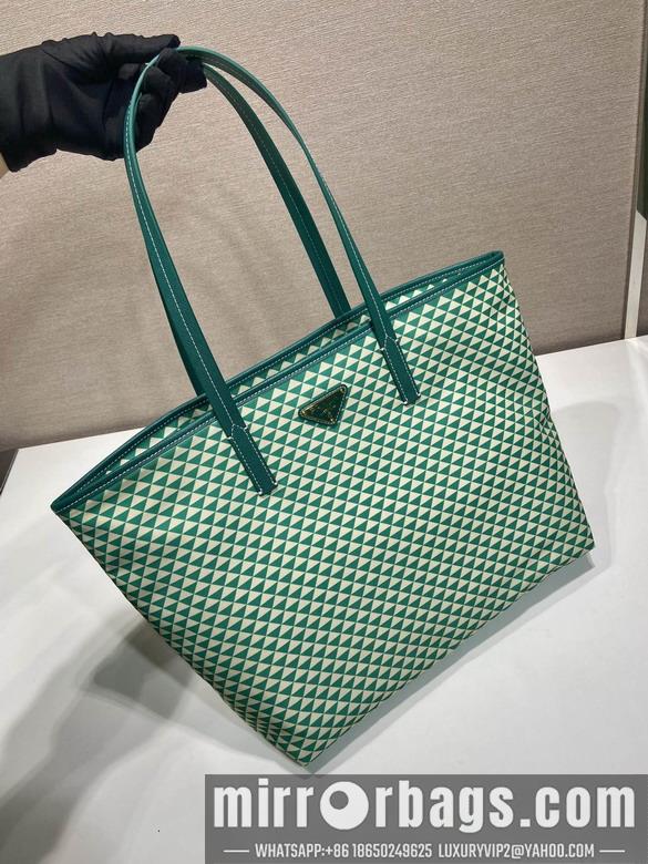 Prada Bags Prada 1BD552 33x29x14cm AP1