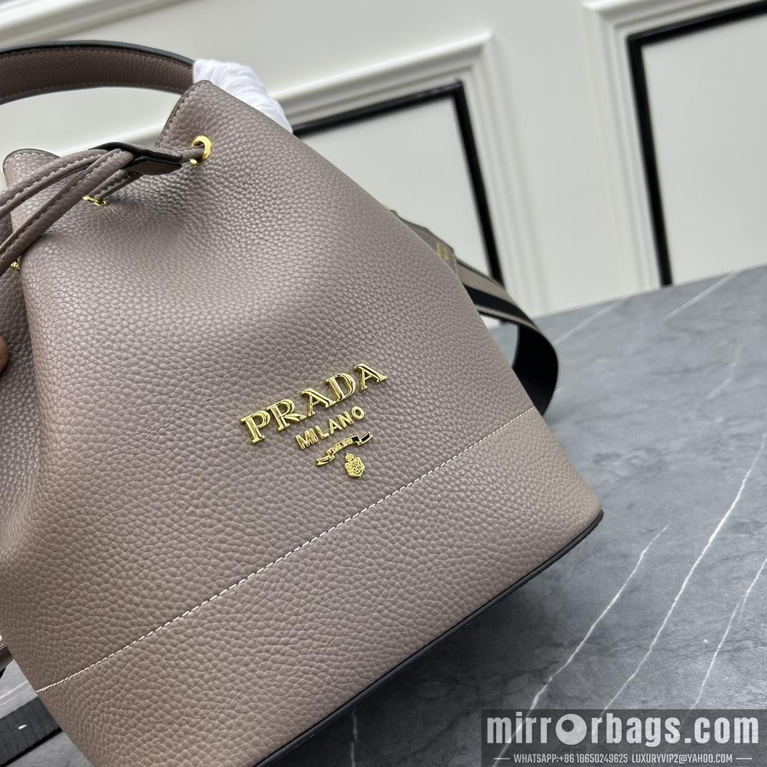 Prada Bags Prada 2090 21x25x15cm ww1