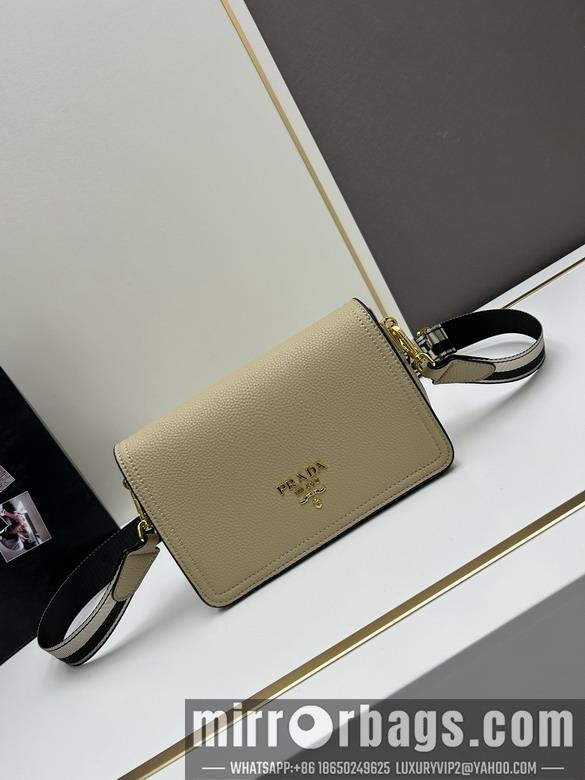 Prada Bags Prada 1BA106 22x14x8cm jj1