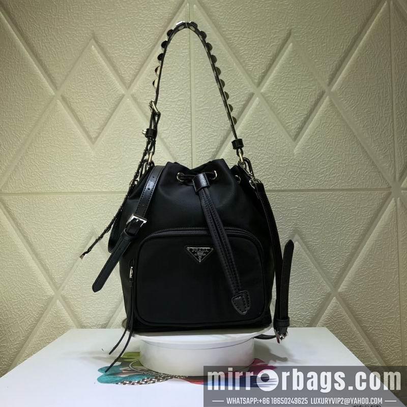 Prada Bags 938-1 17.5X22.5X13cm CN