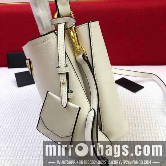 Prada Bags Prada Saffiano 1BA219十字纹 20x11x18cm CN6色