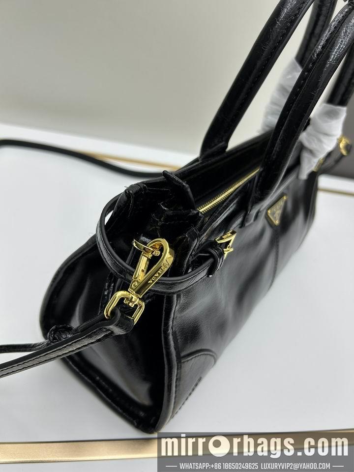 Prada Bags Prada 32x15x11cm jj