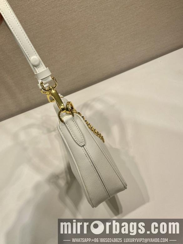 Prada Bags Prada 1BC204 22x18x6cm AP
