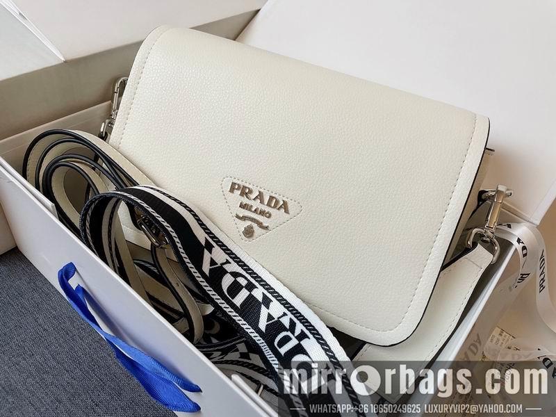 Prada Bags 1BD314 15.5x9x23cm CN