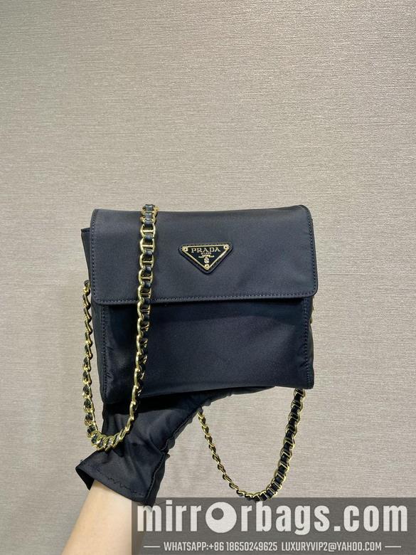 Prada Bags Prada 1BD648 18x17x5cm AP