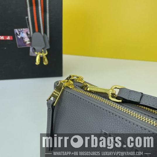 Prada Bags Prada 2100 25x15x5cm ww